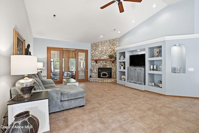 573 Tam Dr, Sagle, ID 83860 - photo 5