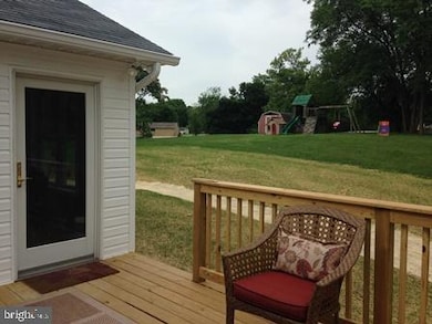 15479 Oak Rd, Waynesboro, PA 17268 - photo 5