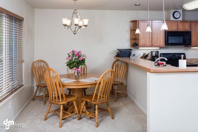 Dining Room_DMD_6705-SMALL