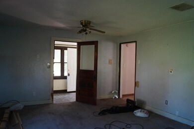 469 W 24th St N, Newton, IA 50208 - photo 7