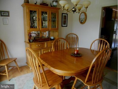 314 Rose Ann Dr, Chambersburg, PA 17201 - photo 3