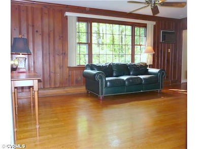 Den/Family/Great Room
