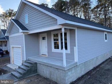 149 Park Ave, Colonial Beach, VA 22443 - photo 2