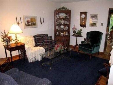 12 Walnut St unit 12, Turners Falls, MA 01376 - photo 5