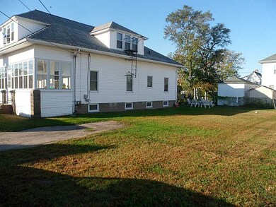 17 Victory St unit 1ST FLOOR, Cranston, RI 02910 - photo 3