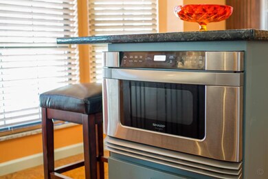 1284fontaine_mic_oven-copy.jpg