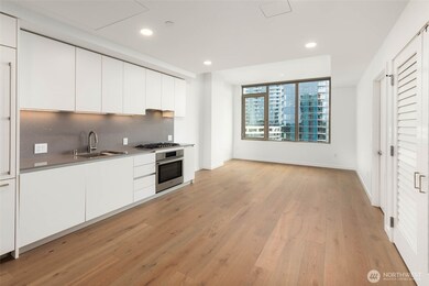 Mari unit 911, Bellevue, WA 98004 - photo 3