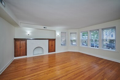 6330 N Rockwell St unit 1, Chicago, IL 60659 - photo 2