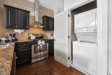 3 Wild Turkey Way unit 507-, Hamburg, NJ 07419 - photo 5