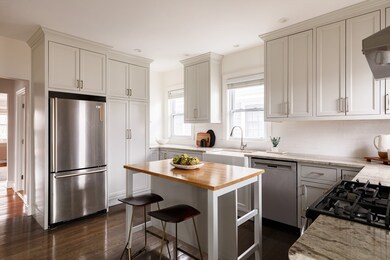 165 Fayerweather St unit 2, Cambridge, MA 02138 - photo 6