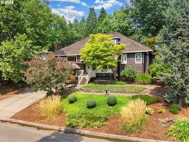 6827 SW Windemere Loop, Portland, OR 97225 - photo 2