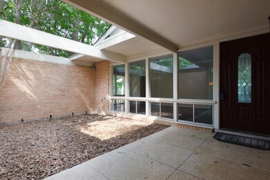 214 Paul Revere Dr, Houston, TX 77024 - photo 7