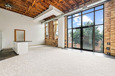 Living Room / Kitchen