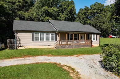 149 Brevard Knoll Dr, Hendersonville, NC 28792 - photo 4