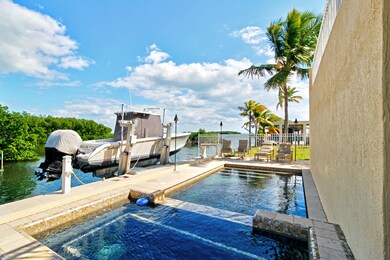 Pool Home