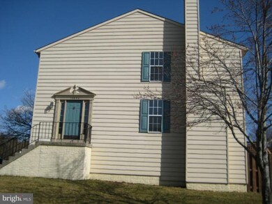 13954 Winding Ridge Ln, Centreville, VA 20121 - photo 3