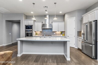 009_Kitchen