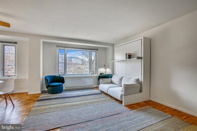 The Potomac Plaza Co-op unit 302, Washington, DC 20037 - photo 7