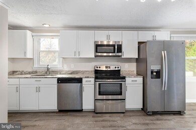 6168 Lawyers Rd, Spotsylvania, VA 22551 - photo 5