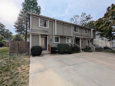 6576 Charles St, Shawnee, KS 66216 - photo 4