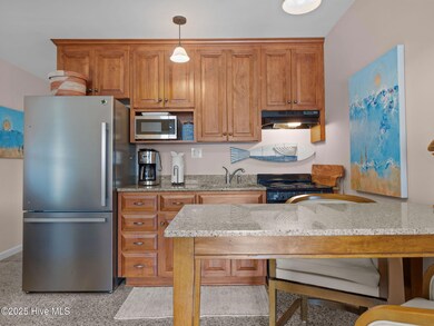 301 Henderson Blvd unit 24, Atlantic Beach, NC 28512 - photo 5