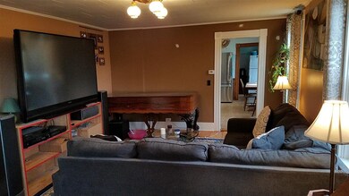 9 Page St, Pittsfield, NH 03263 - photo 5