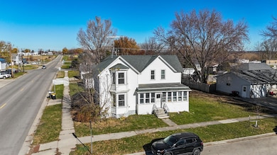 124 Ellington St, West Concord, MN 55985 - photo 2