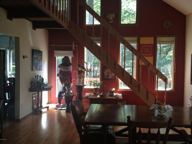 127 Marigold Ln, Milford, PA 18337 - photo 7