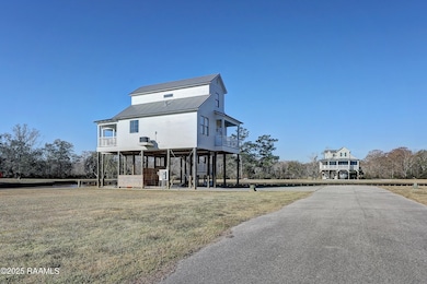 9405 Wahoo Ln, Abbeville, LA 70510 - photo 4