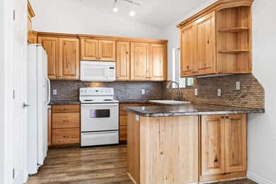 05 - Kitchen
