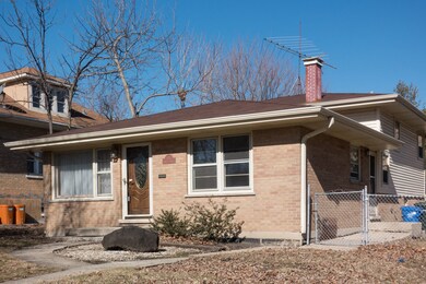 1622 Oakwood Ave, Des Plaines, IL 60016 - photo 2