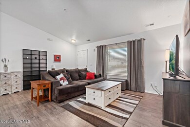006-2804KnappCircle-PostFalls-ID-83854-S
