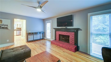 325 Farm Trace, Roswell, GA 30075 - photo 4