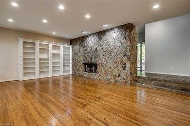 1160 Westover Terrace, Asheboro, NC 27205 - photo 6