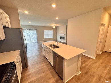 709 E Bear Dr, Tiffin, IA 52340 - photo 4