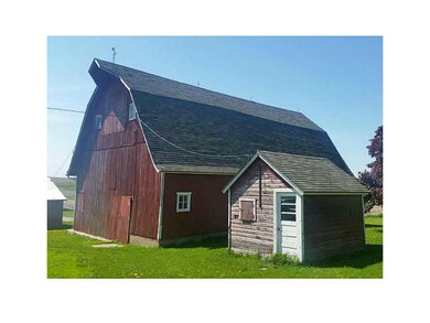 Barn. Barn & Shed