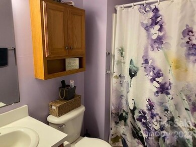 111 Cross Creek Dr, Statesville, NC 28625 - photo 2