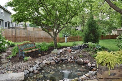 533 Stewart St, Batavia, IL 60510 - photo 2