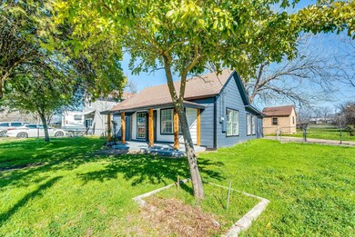 1610 N Elm St, Weatherford, TX 76086 - photo 5