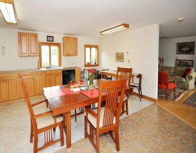 76 Pine St unit 1, Concord, MA 01742 - photo 3