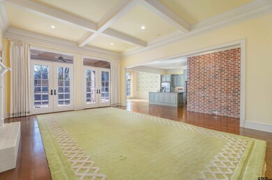 712 Fairmont Dr, Tyler, TX 75701 - photo 5