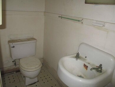 5807 Park Ave, Kansas City, MO 64130 - photo 6