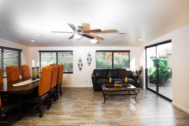 Dining / Den