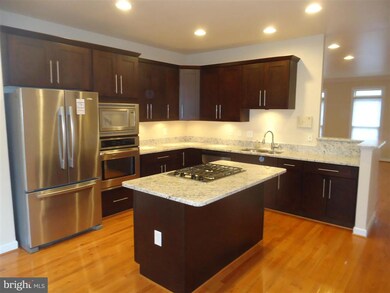 4552 Fair Valley Dr, Fairfax, VA 22033 - photo 3