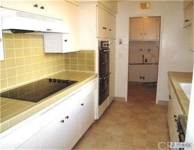 Electric Cook Top & Double Oven