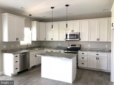 2376 Somerset Rd, Chambersburg, PA 17202 - photo 5