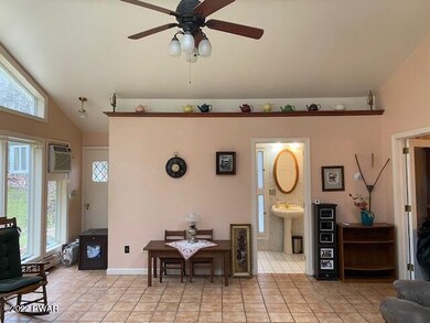 1236 Delaware Dr, Matamoras, PA 18336 - photo 3