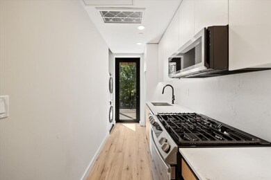 141 N St unit 2, Boston, MA 02127 - photo 2