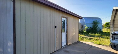 606 High View Dr, Weatherford, TX 76085 - photo 4