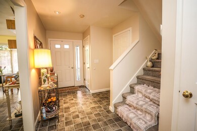 13 Mountain View Dr, Merrimack, NH 03054 - photo 4